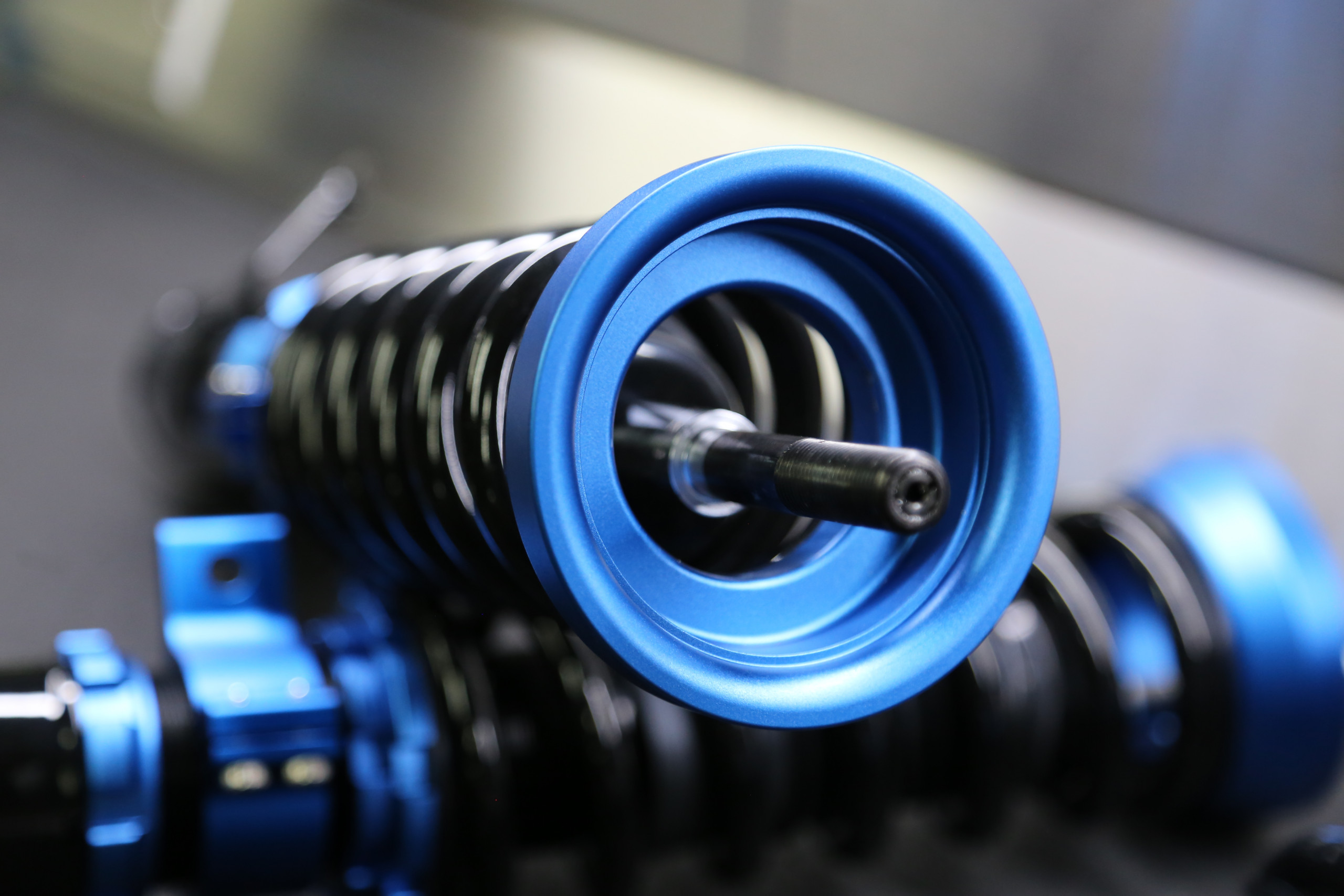 thumbnail image 2 of FAPO Coilover Shock Absorber Kit For Chevrolet Camaro 2010-2015, Adjustable Height, Full Set 2 of 5